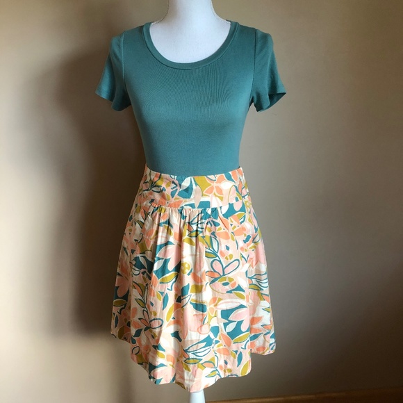 J. Crew Dresses & Skirts - J. Crew Outfit | Skirt and Top  S